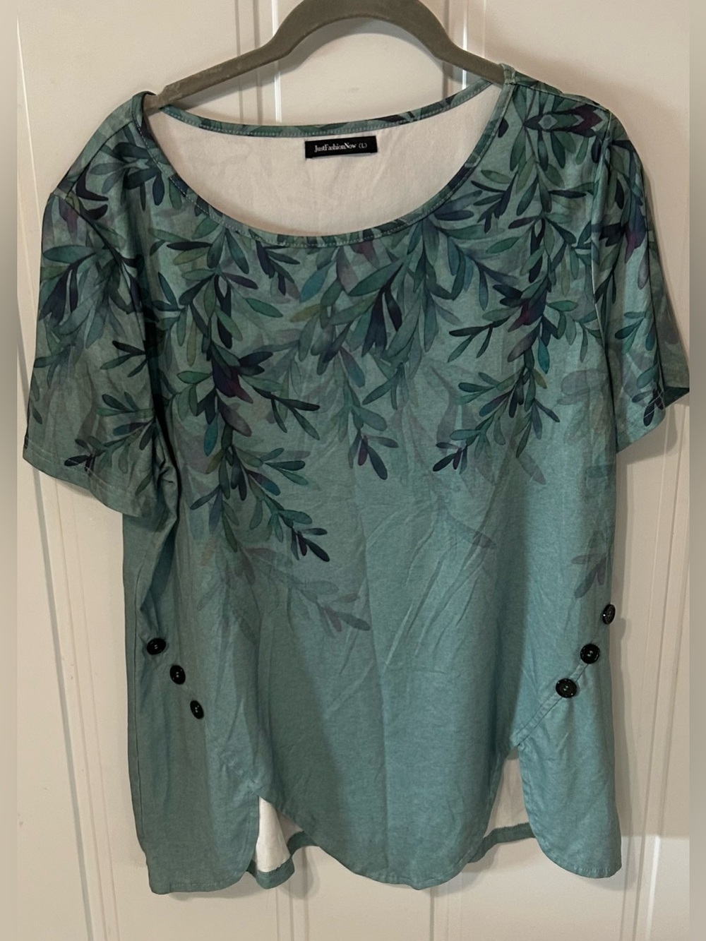Woman’s trendy Cute Fashion Shirt